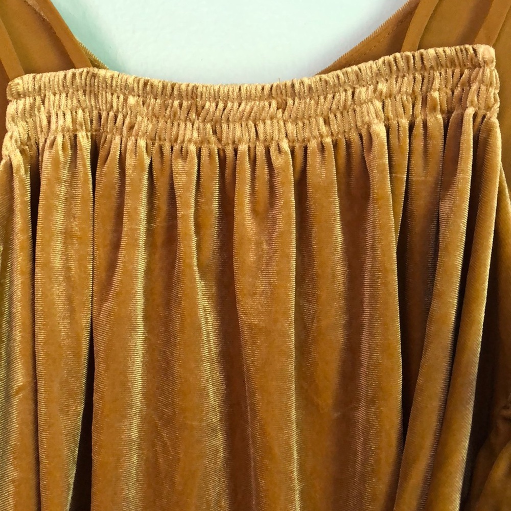 Velvet Ruffled Cami - Picture 6 of 7